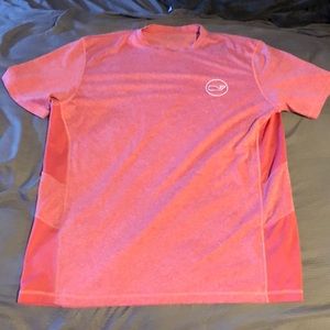 Medium pink Vineyard vine short sleeve shirt